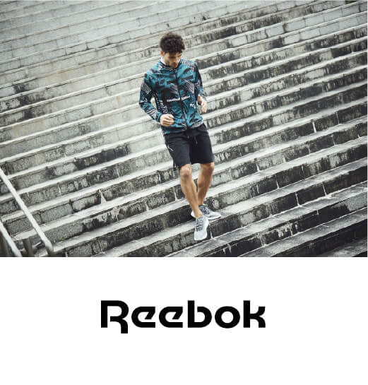 リーボック